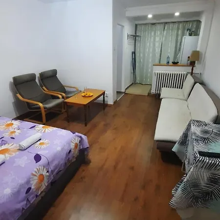 Appartement Lovely 1 Bedroom Near Arena Nationala With Free Ac And Wi-fi *