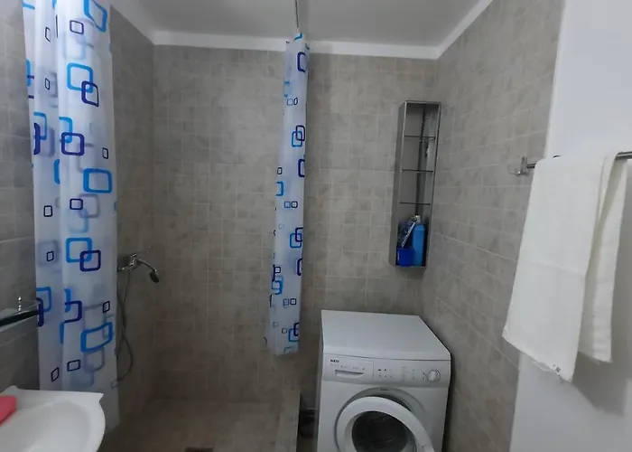 Apartment Lovely 1 Bedroom Near Arena Nationala With Free Ac And Wi-fi Bukarest